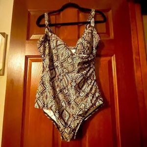 Snakeskin Print One-piece Bathing Suit